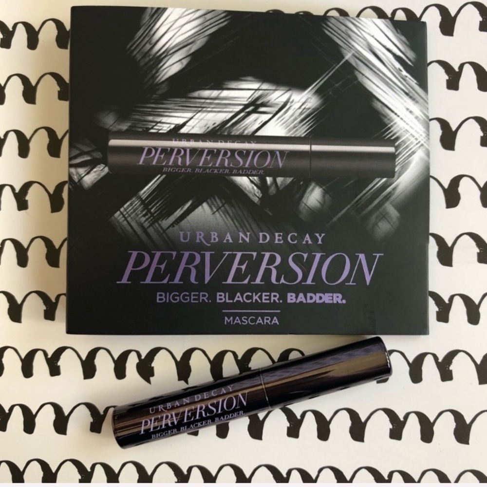 💙 3 for $15! URBAN DECAY Perversion Mascara